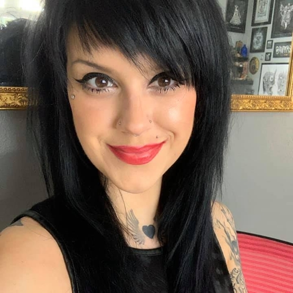 Meet your Posher, Stella - Picture 1 of 1